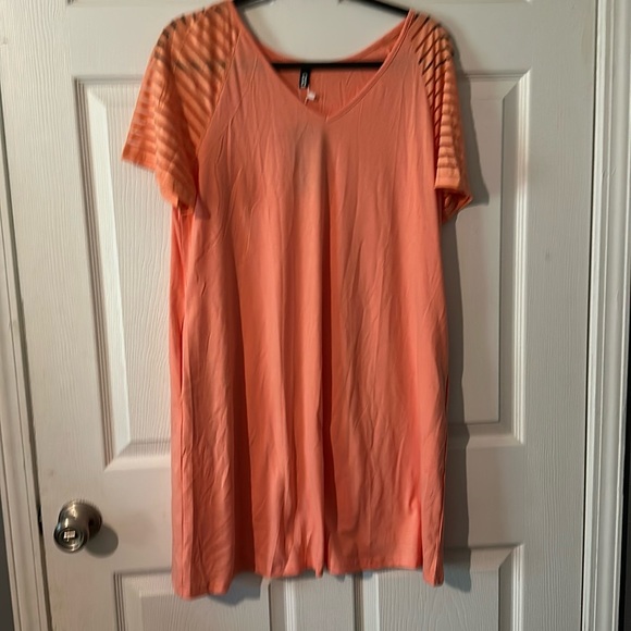 SOLD - Picture 1 of 2